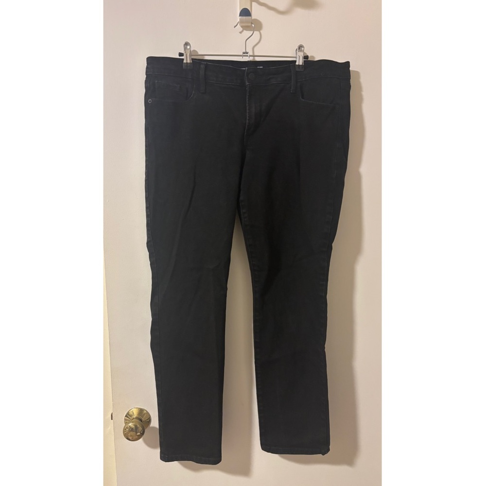 Old Navy Women’s Power Slim Straight Jeans